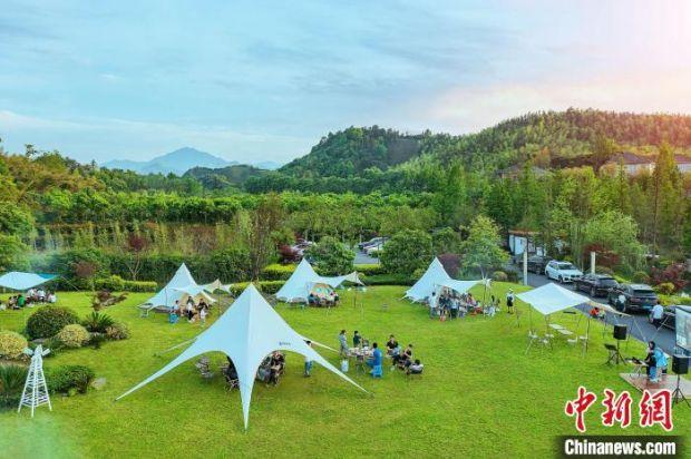 长三角露营装备多家厂商将齐聚浙江湖州，展示精致露营装备的美学
